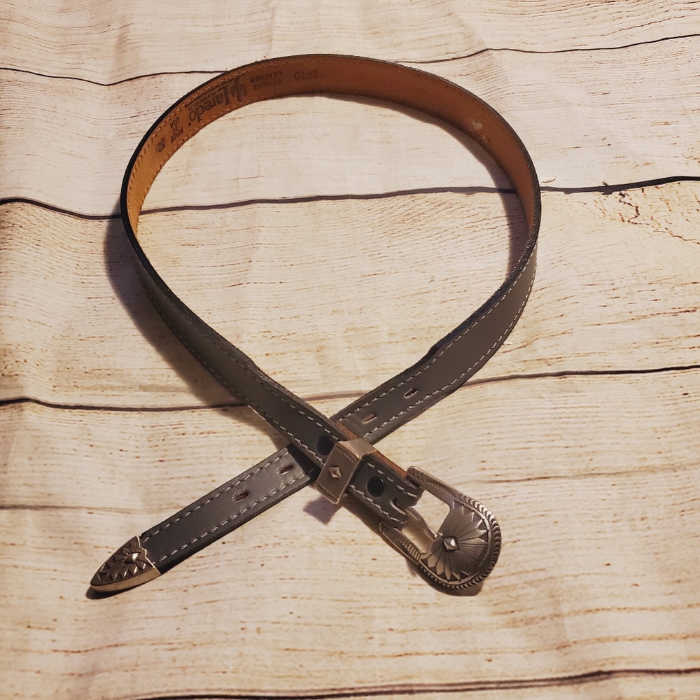 Ladero leather belt